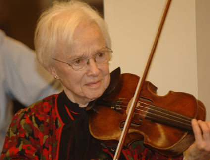 Virginia Harpham, violinist